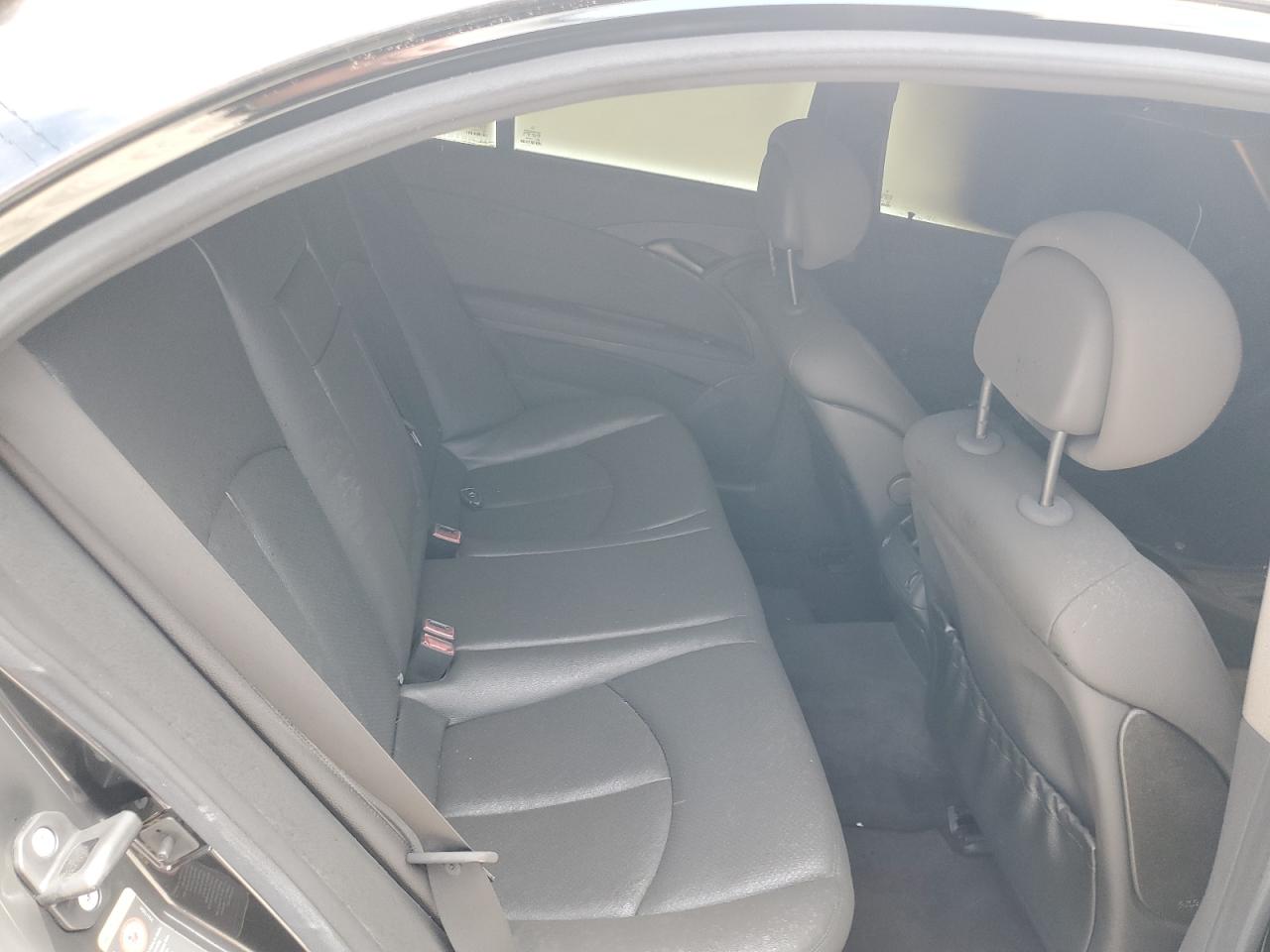 WDBUF87J66X192827 2006 Mercedes-Benz E 350 4Matic