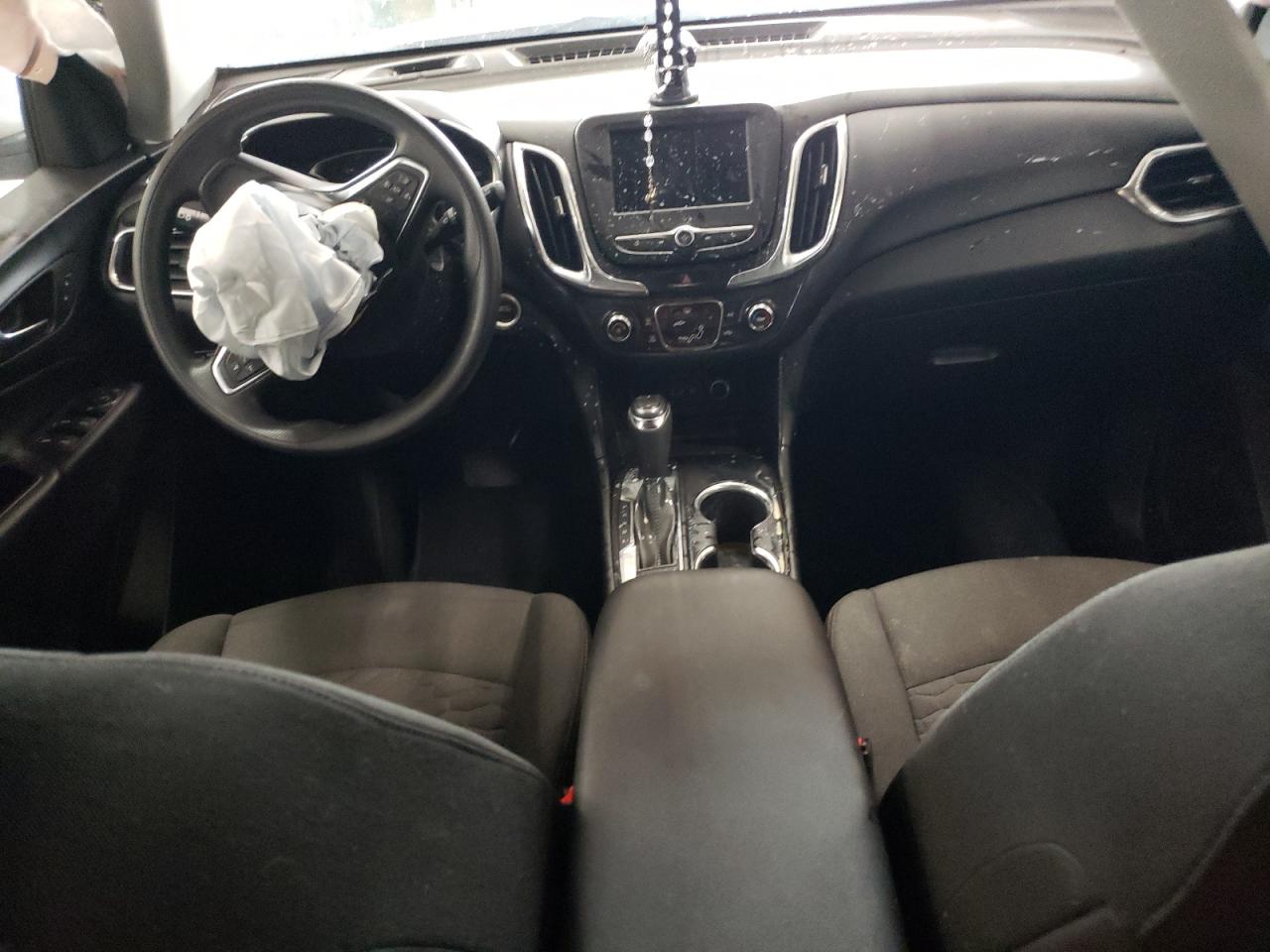 2GNAXUEV9M6100713 2021 Chevrolet Equinox Lt