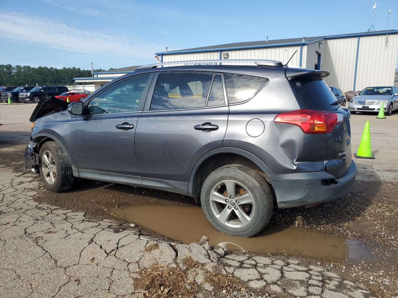 2015 Toyota Rav4 Xle vin: JTMWFREV0FJ049249