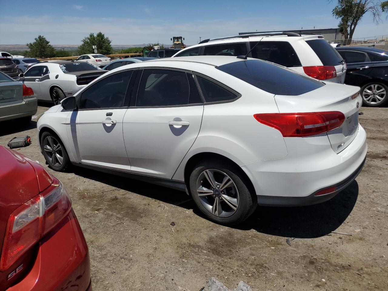 1FADP3FE5GL372191 2016 Ford Focus Se