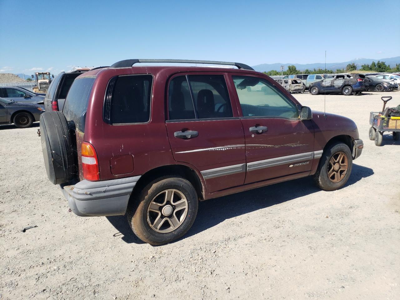 2CNBE13C436931162 2003 Chevrolet Tracker