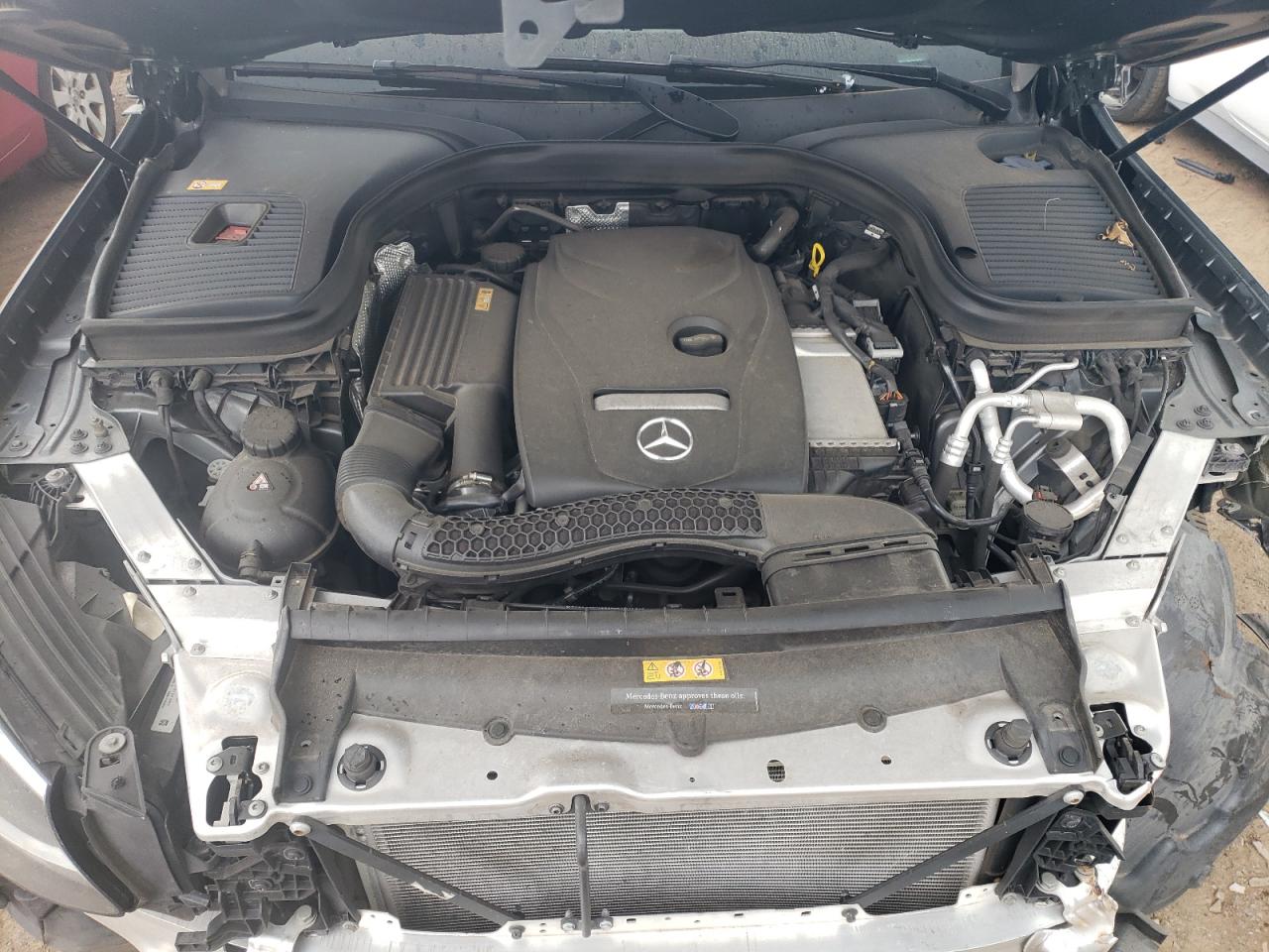 WDC0G4KB0GF016735 2016 Mercedes-Benz Glc 300 4Matic