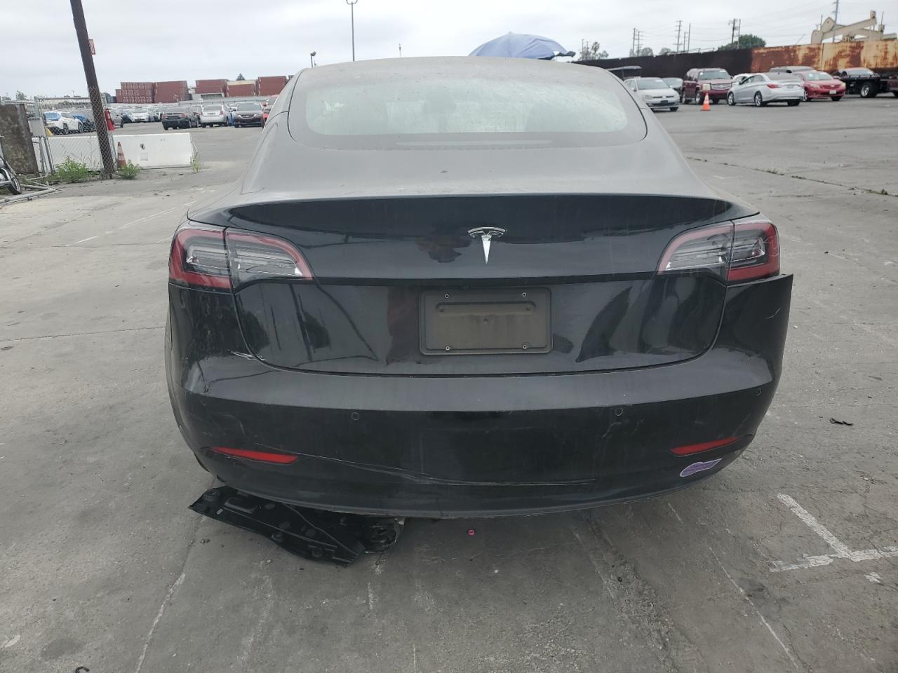 5YJ3E1EA2JF172829 2018 Tesla Model 3