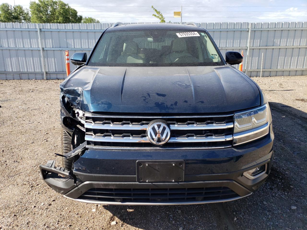 1V2NR2CA1KC578099 2019 Volkswagen Atlas Sel Premium