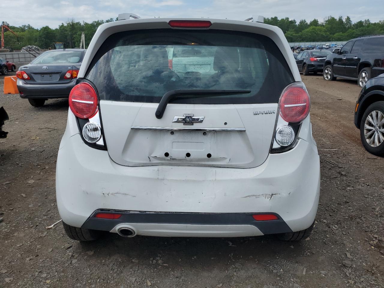 KL8CF6S93EC432817 2014 Chevrolet Spark 2Lt