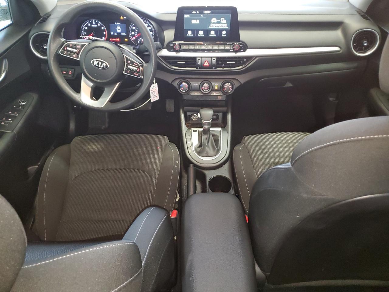 3KPF24AD1ME405777 2021 Kia Forte Fe