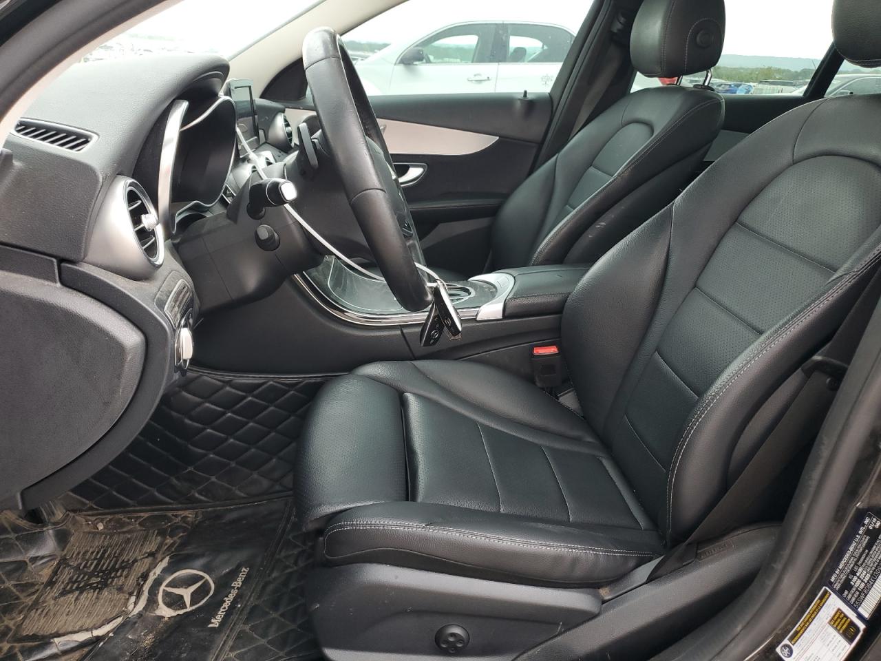 55SWF8DB4KU309301 2019 Mercedes-Benz C 300