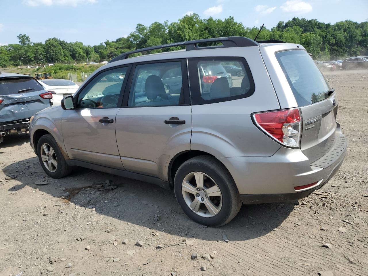 JF2SHABC7BH756185 2011 Subaru Forester 2.5X