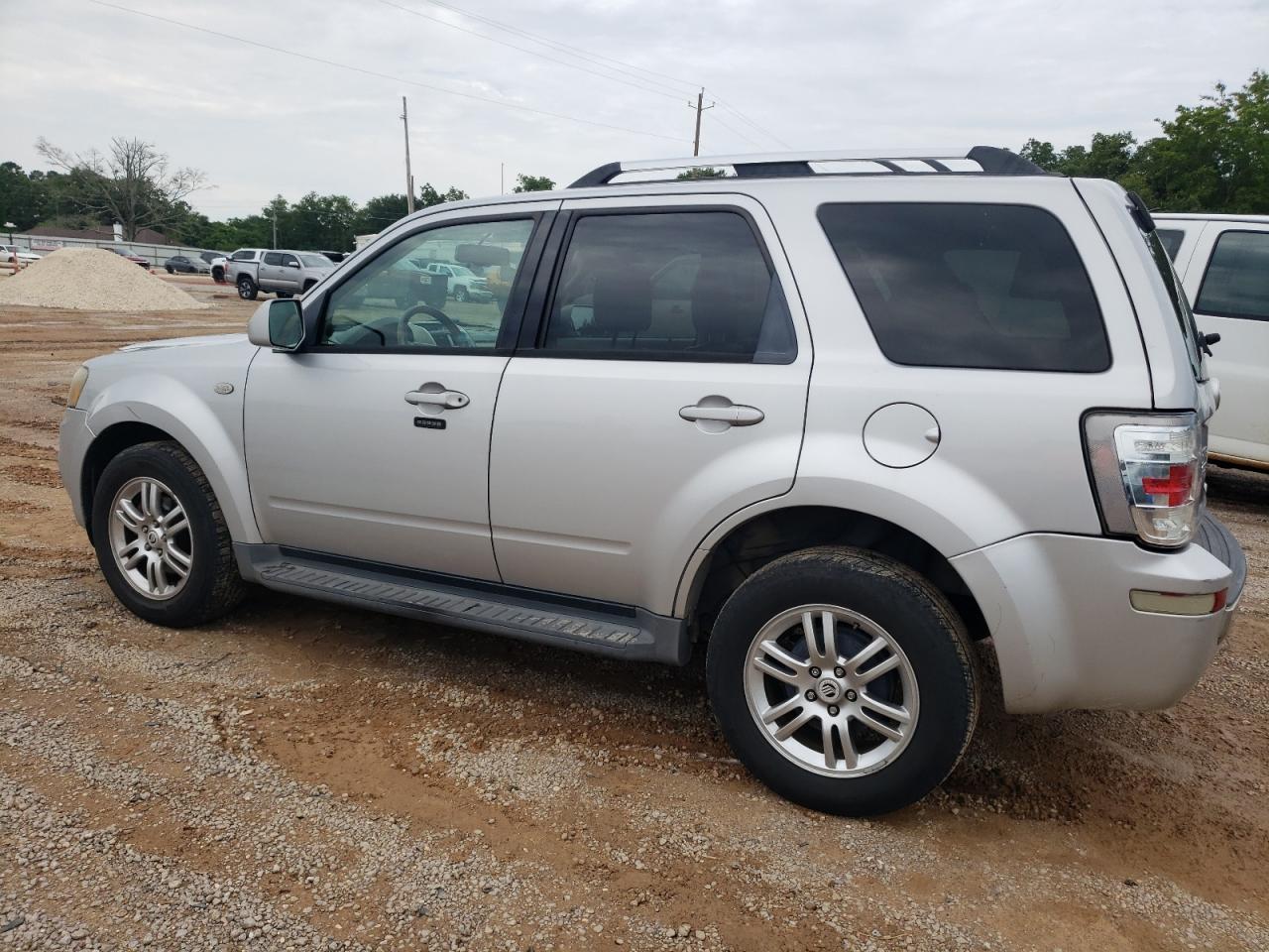 4M2CU87G39KJ18154 2009 Mercury Mariner Premier