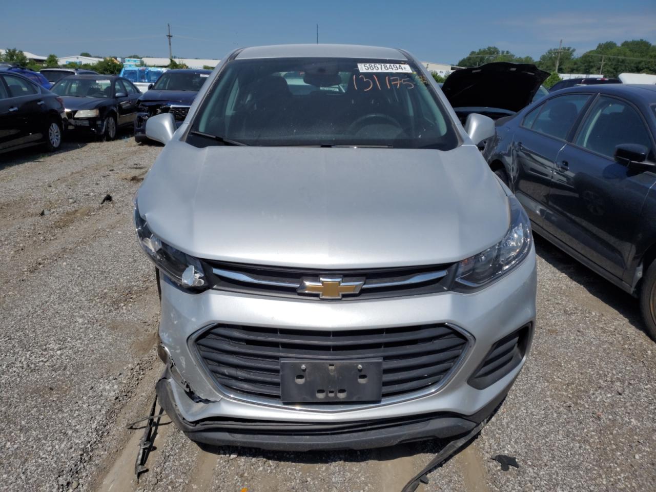 2019 Chevrolet Trax Ls vin: 3GNCJKSB6KL131175