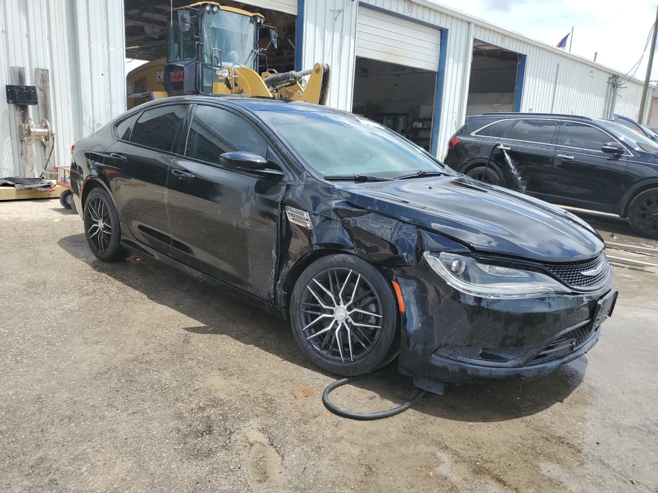 2015 Chrysler 200 S vin: 1C3CCCBG1FN517758