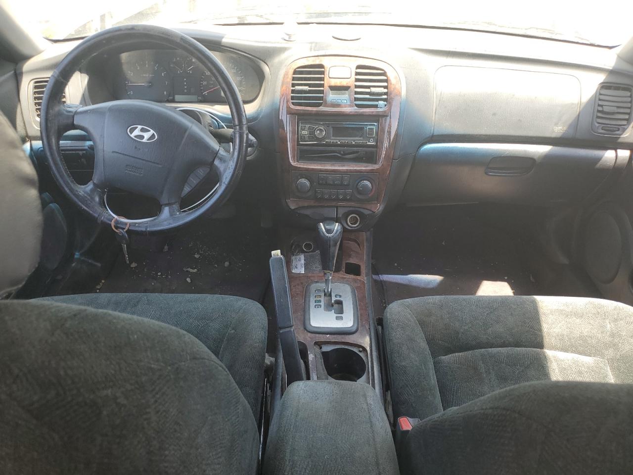 KMHWF35H32A571743 2002 Hyundai Sonata Gls