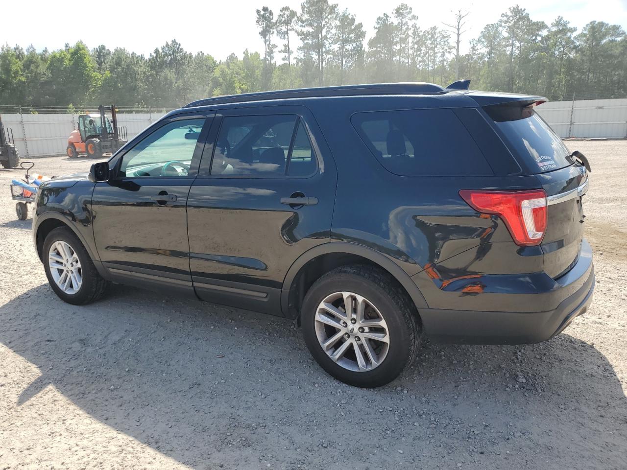 1FM5K8B82GGA68587 2016 Ford Explorer