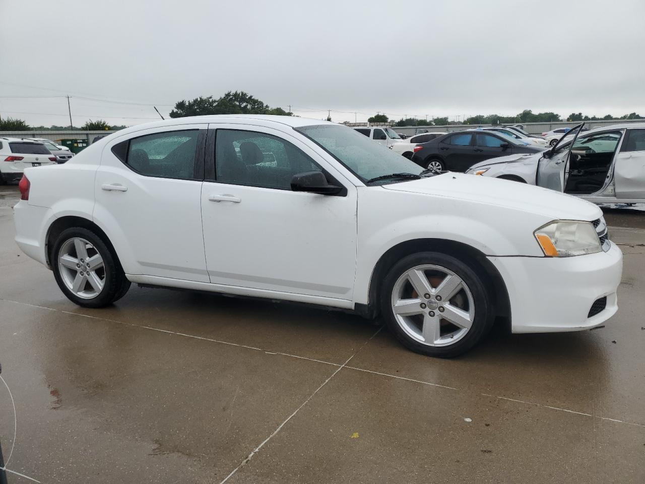 1C3CDZAB0DN681876 2013 Dodge Avenger Se