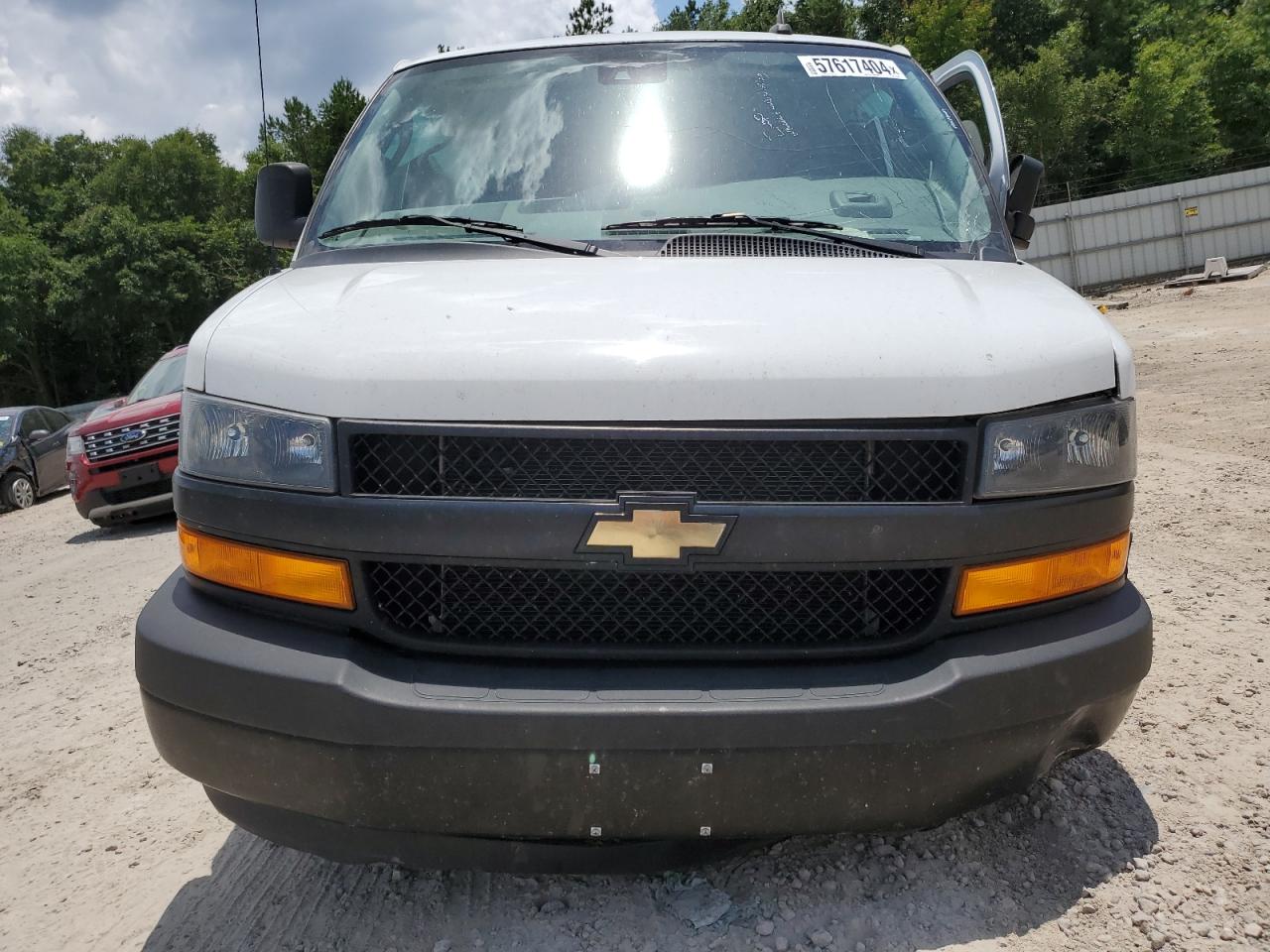 1GCWGAFP2M1312482 2021 Chevrolet Express G2500