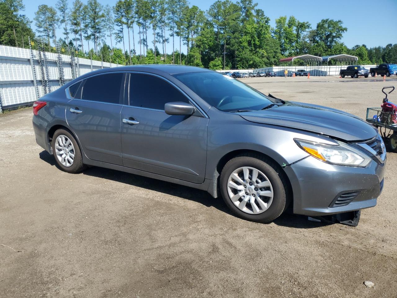 2017 Nissan Altima 2.5 vin: 1N4AL3AP8HC487389