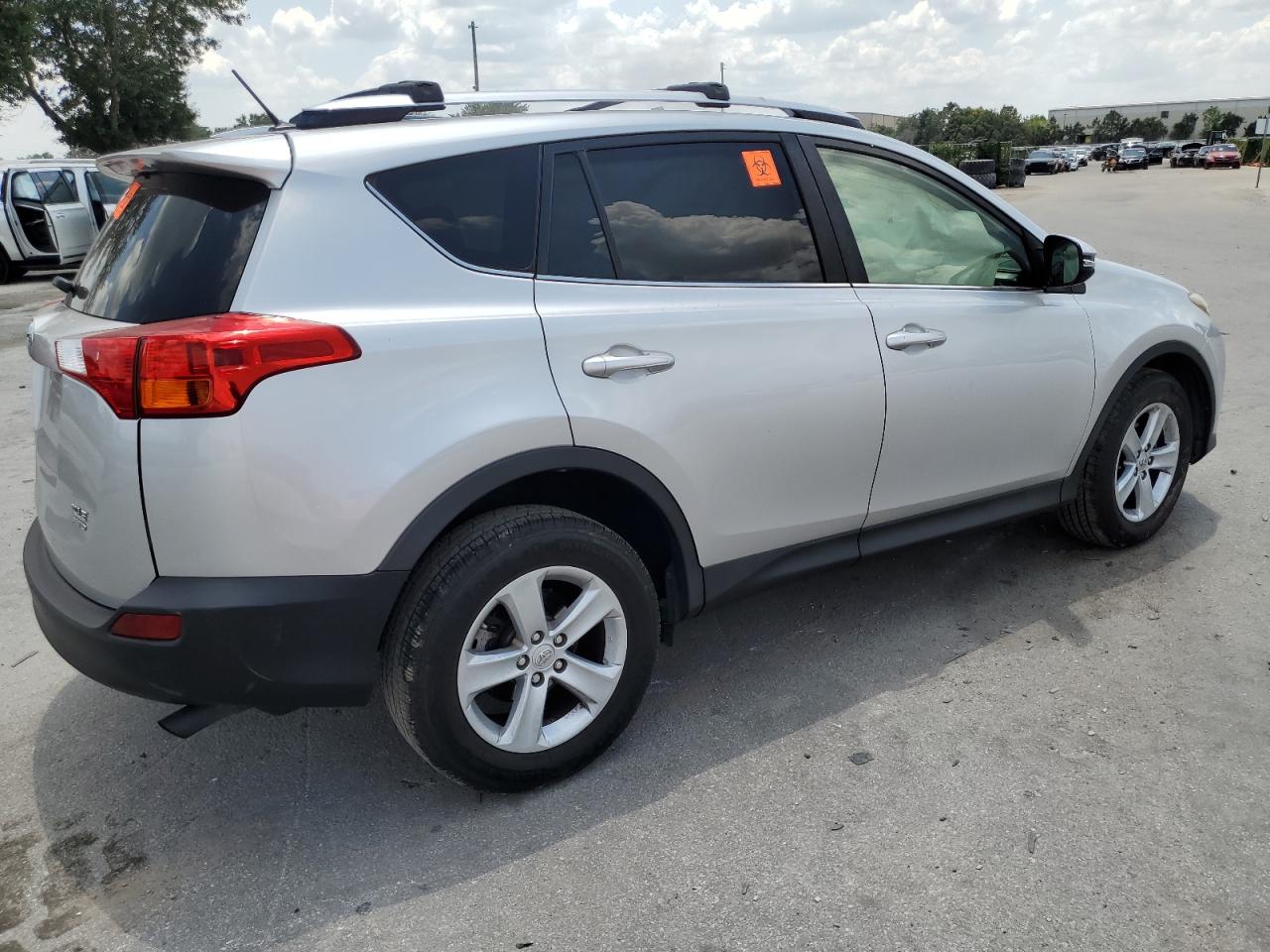 JTMRFREV8ED078718 2014 Toyota Rav4 Xle