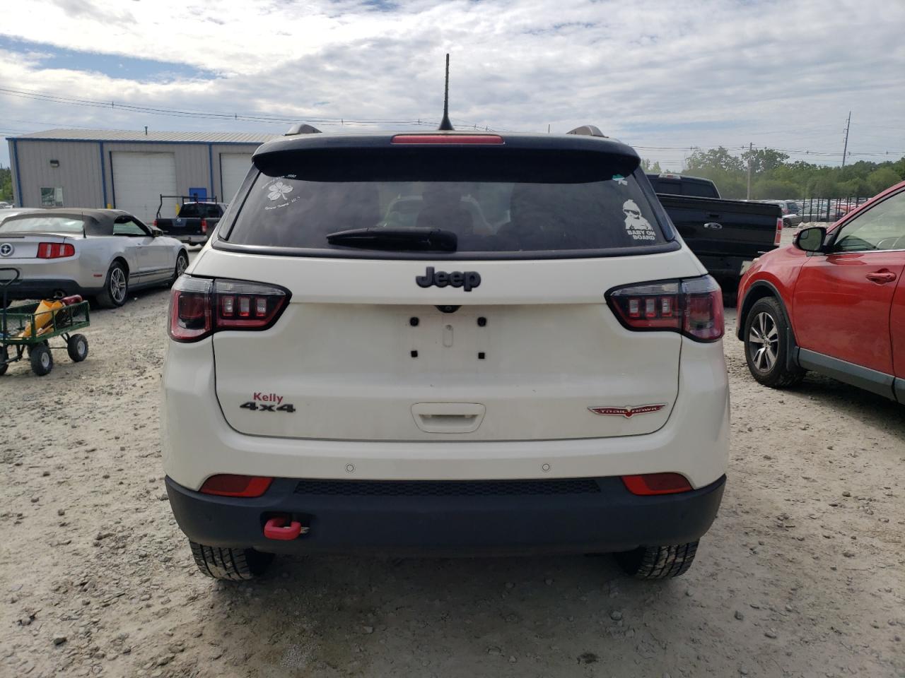 3C4NJDDB0JT282800 2018 Jeep Compass Trailhawk
