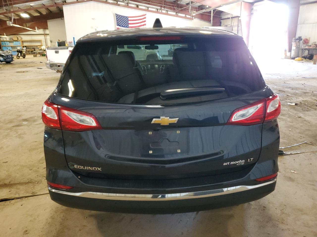 3GNAXJEV8JL345458 2018 Chevrolet Equinox Lt