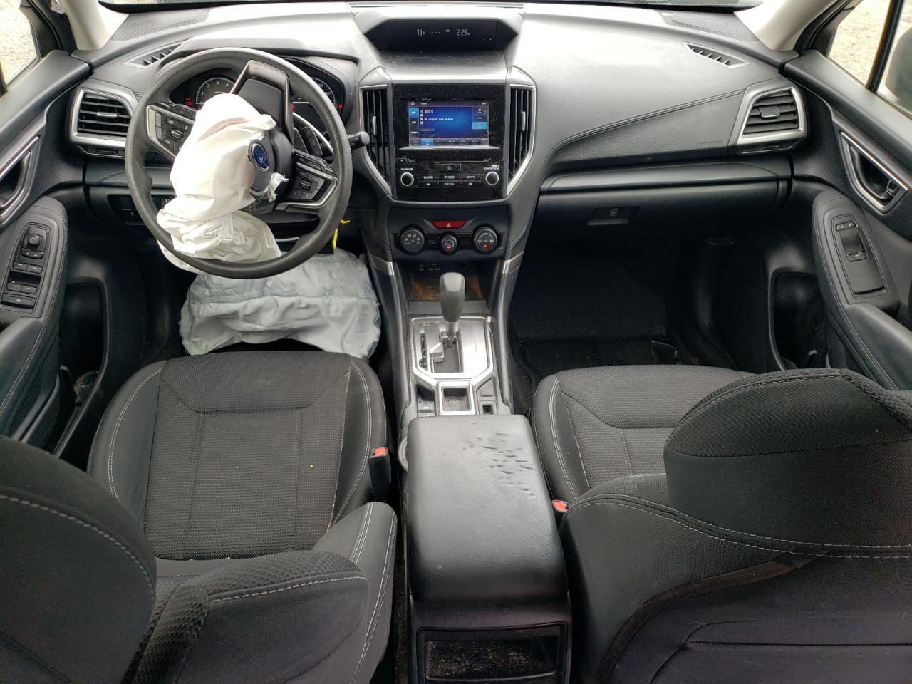 JF2SKADCXLH464322 2020 Subaru Forester