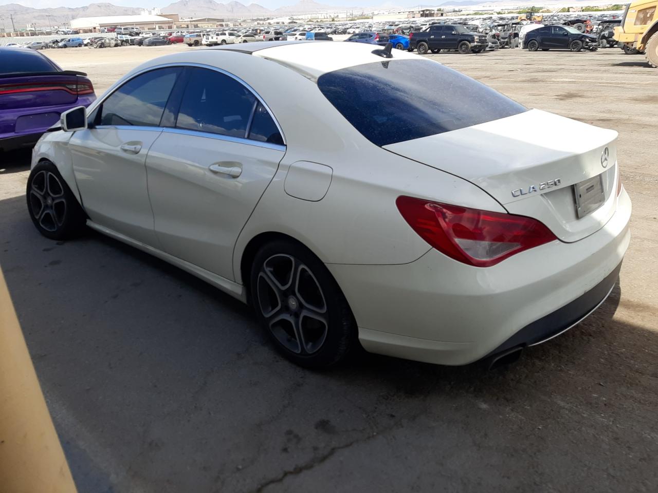 2014 Mercedes-Benz Cla 250 vin: WDDSJ4EB3EN052925