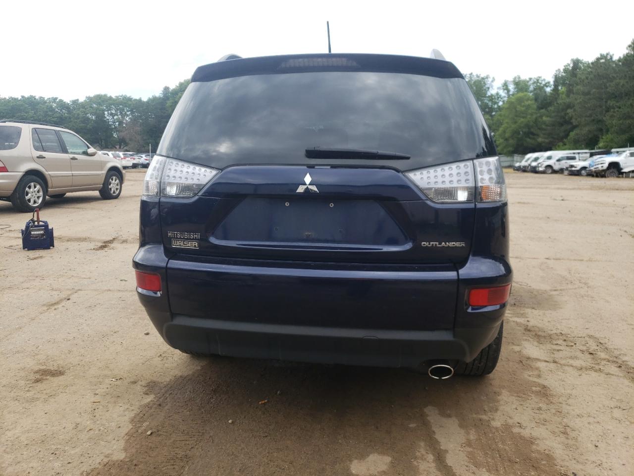 JA4AT3AW3AZ011775 2010 Mitsubishi Outlander Se