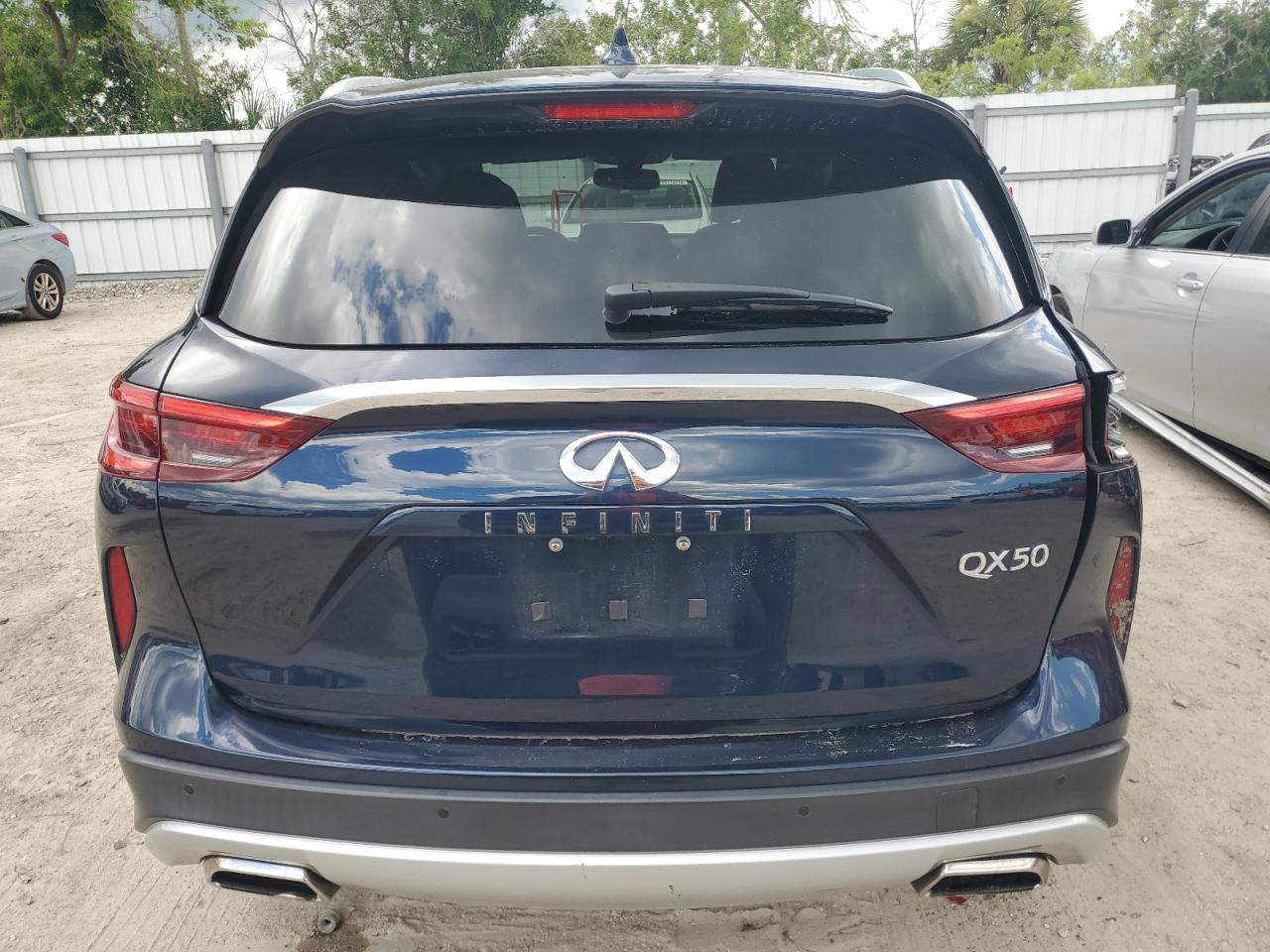 3PCAJ5M19KF103259 2019 Infiniti Qx50 Essential