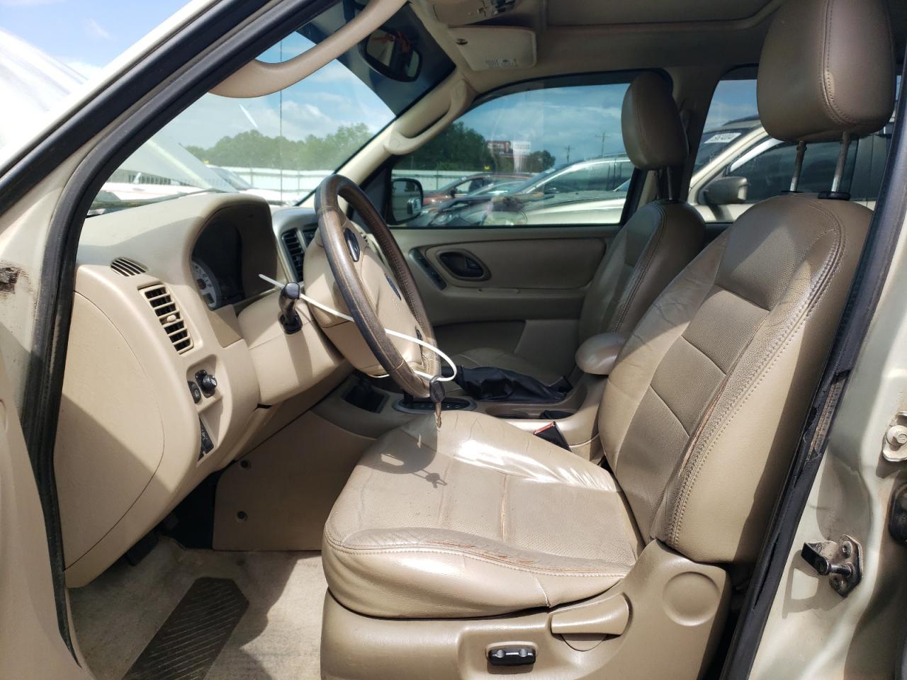 1FMYU04145KA57710 2005 Ford Escape Limited