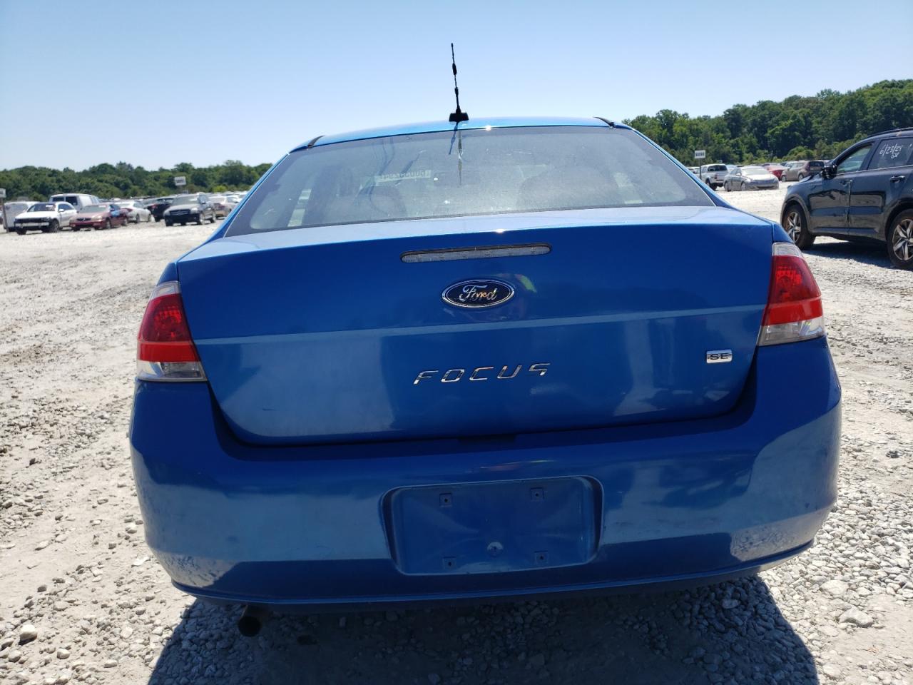 1FAHP3FN6BW118806 2011 Ford Focus Se