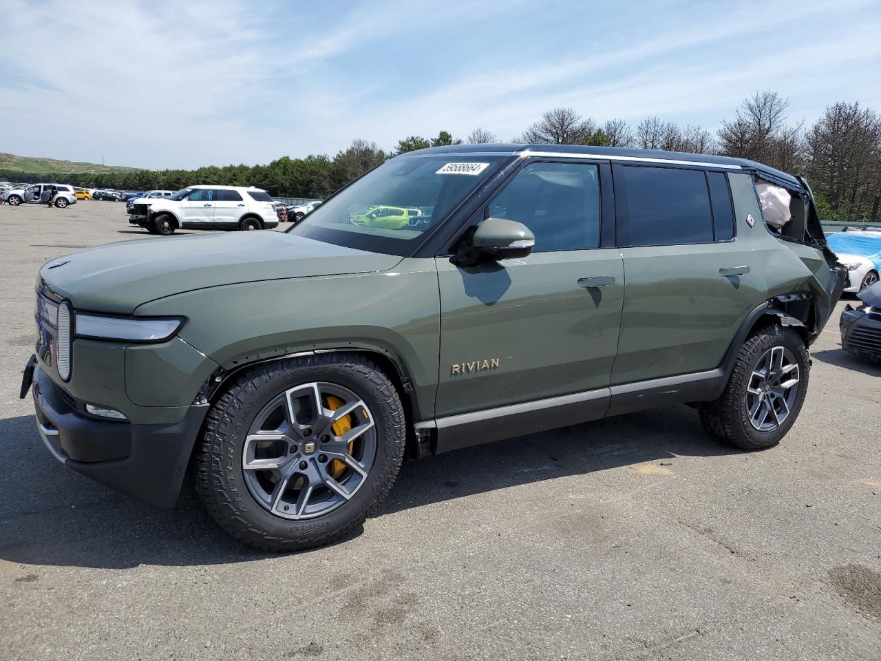 7PDSGABL8PN022349 2023 Rivian R1S Launch Edition