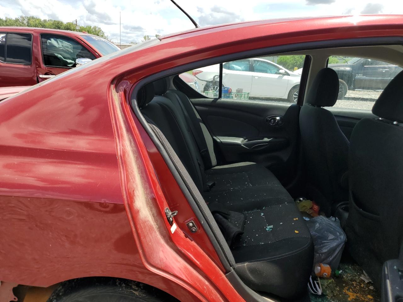 3N1CN7AP7FL895519 2015 Nissan Versa S