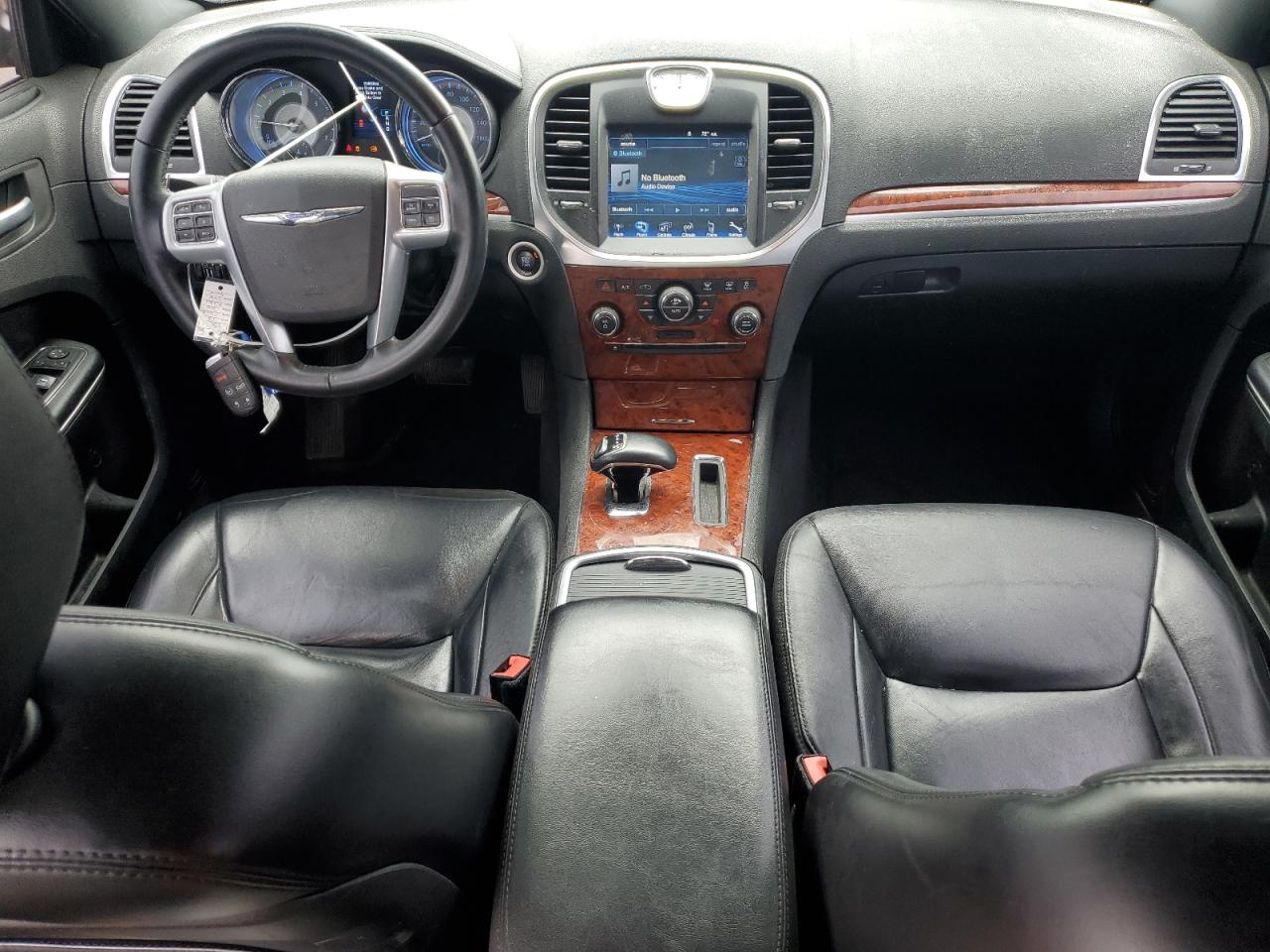 2C3CCAAG8DH694142 2013 Chrysler 300