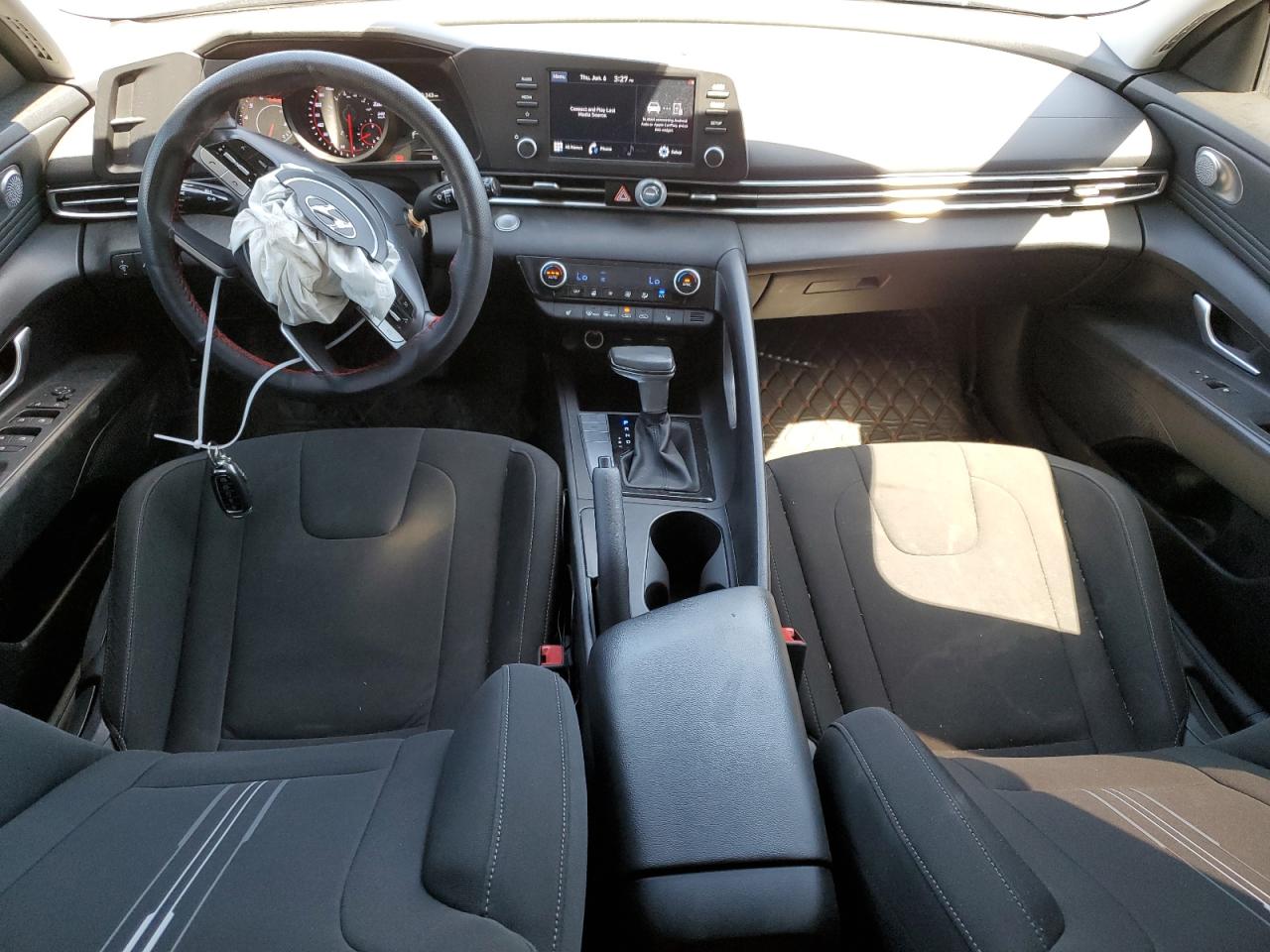 KMHLM4AG7NU247256 2022 Hyundai Elantra Sel