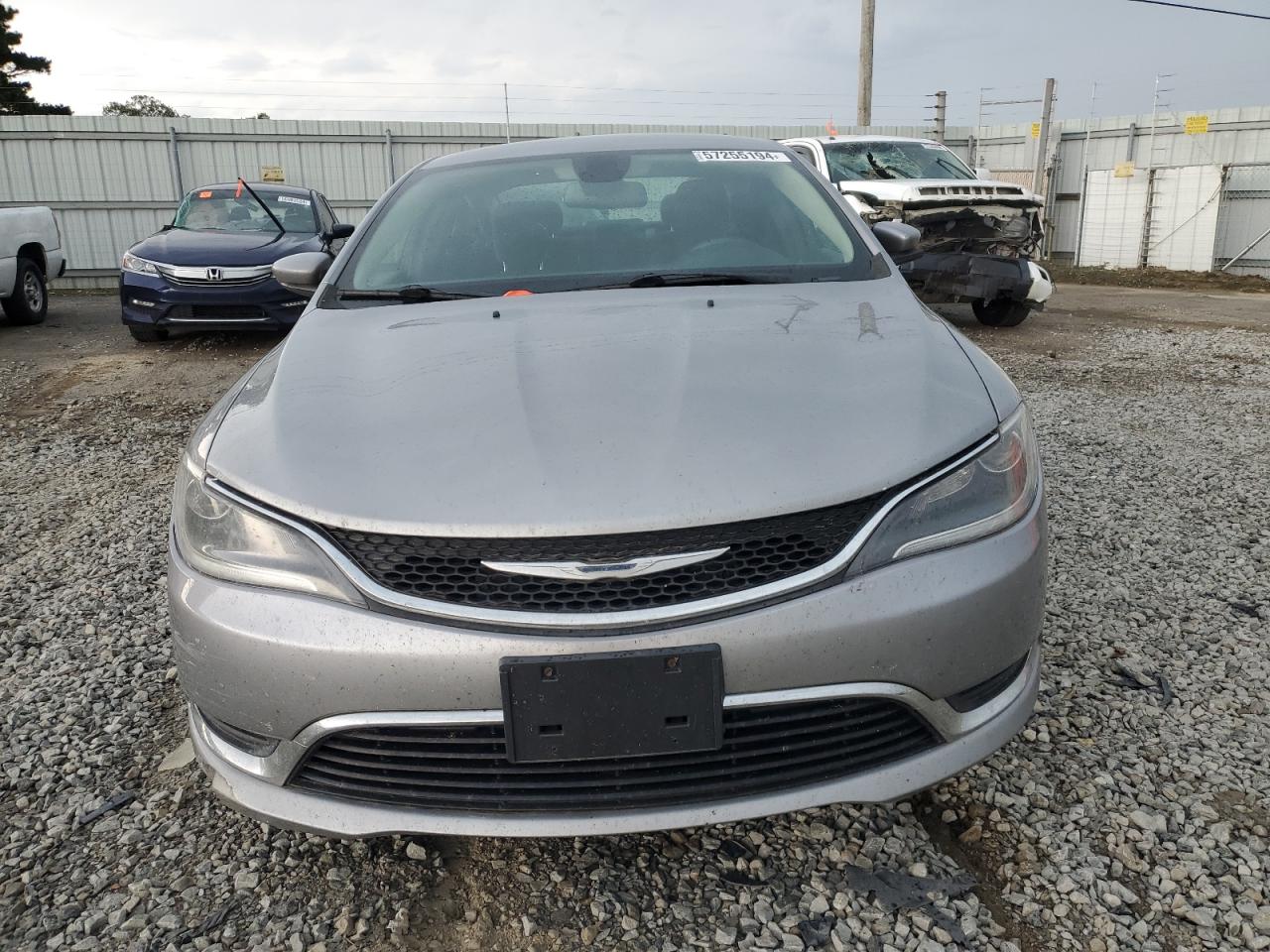 2015 Chrysler 200 Limited vin: 1C3CCCAB6FN758074