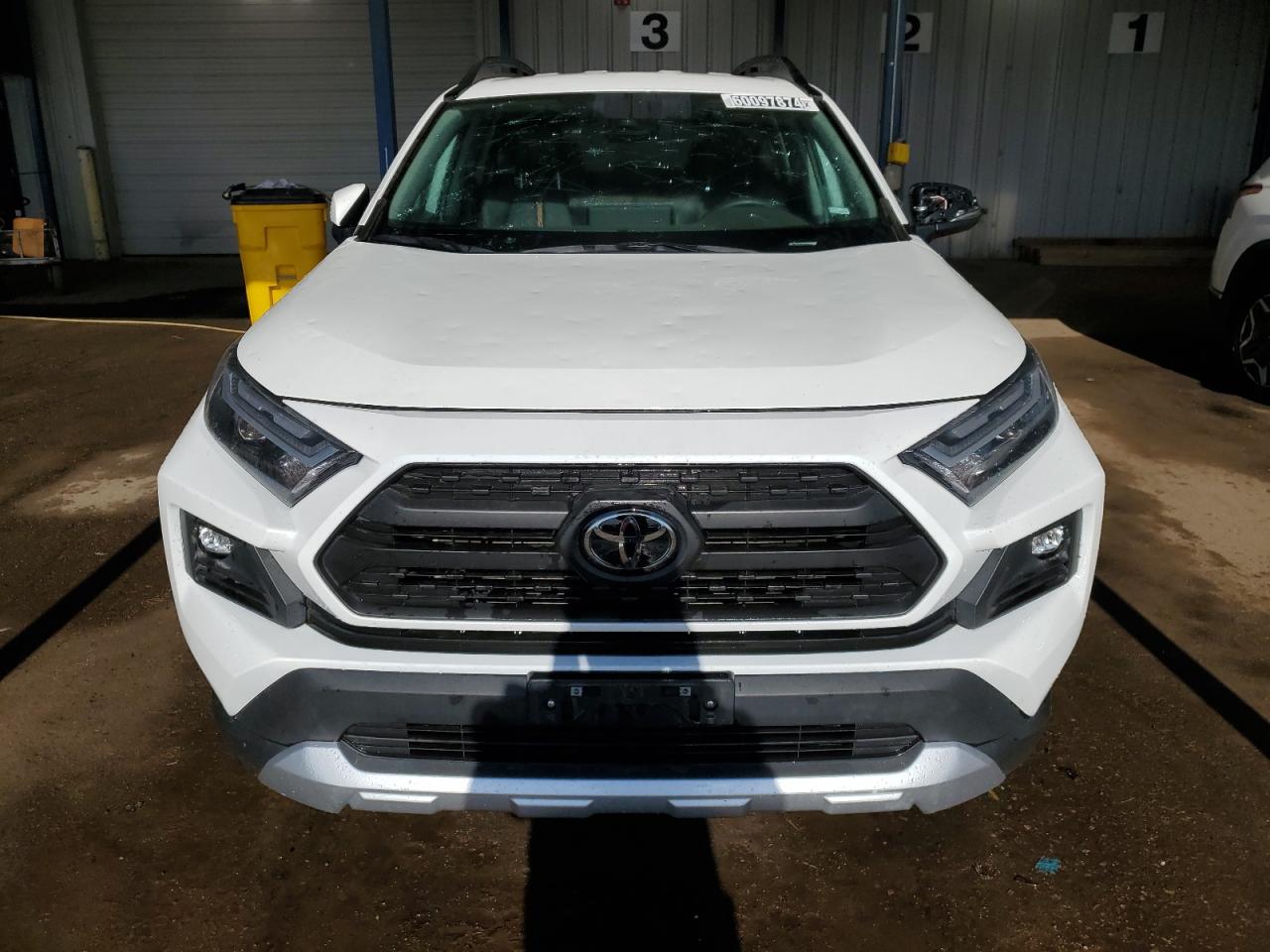 2023 Toyota Rav4 Adventure vin: 2T3J1RFV4PW369331