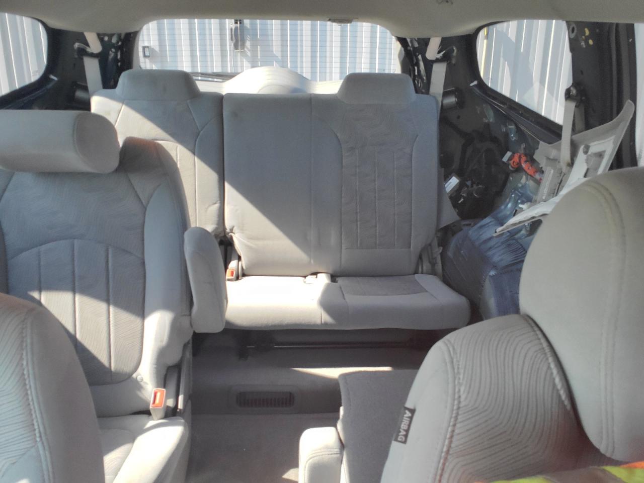 5GAKRAKD7HJ166768 2017 Buick Enclave