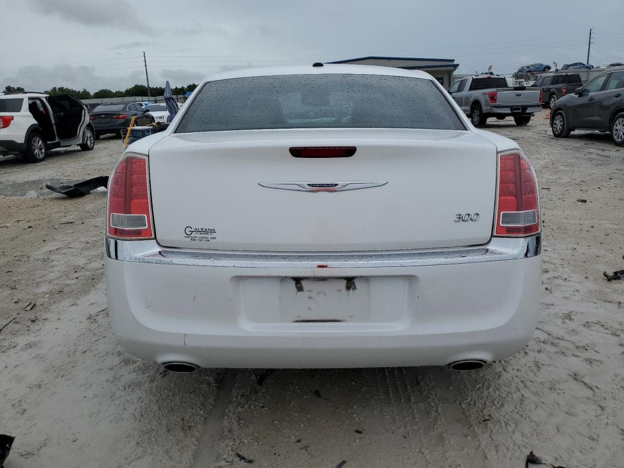 2C3CCAAG0EH181100 2014 Chrysler 300