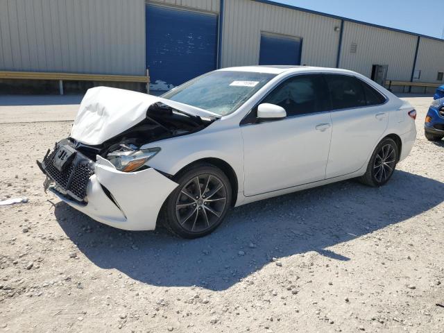 4T1BF1FK7FU889012 2015 TOYOTA CAMRY - Image 1