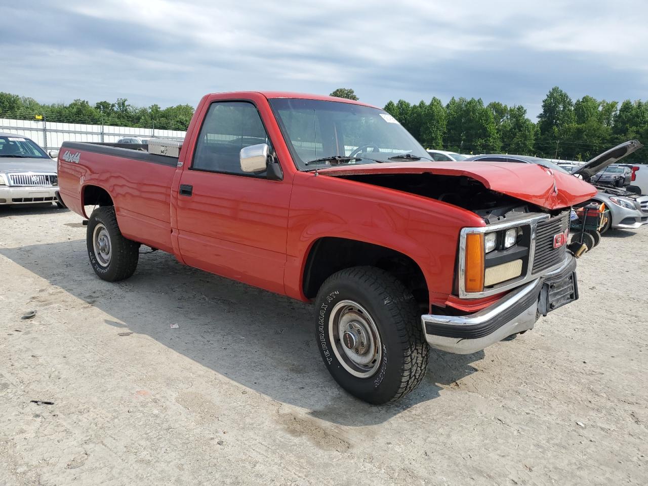 Lot #3315684718 1988 GMC GMT-400 K2