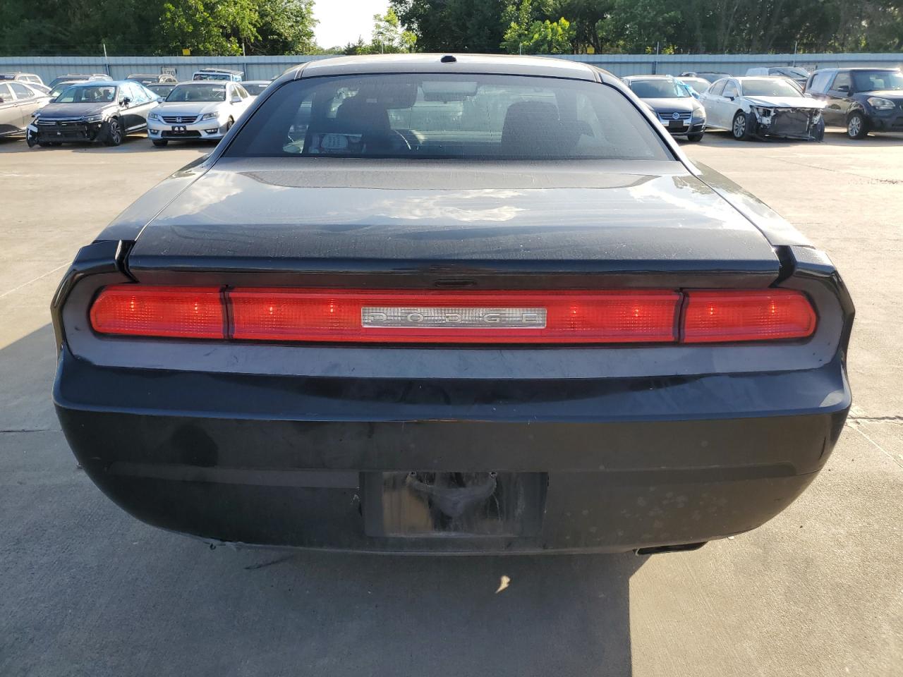 2C3CDYBT7EH282216 2014 Dodge Challenger R/T