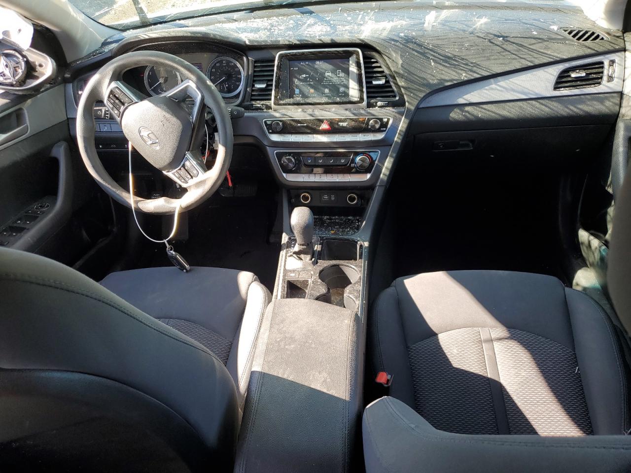 5NPE24AF2KH755571 2019 Hyundai Sonata Se