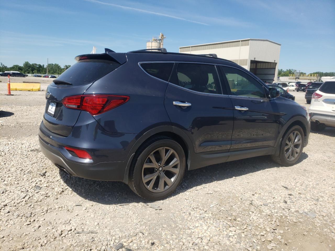 2017 Hyundai Santa Fe Sport vin: 5XYZU4LA1HG502786