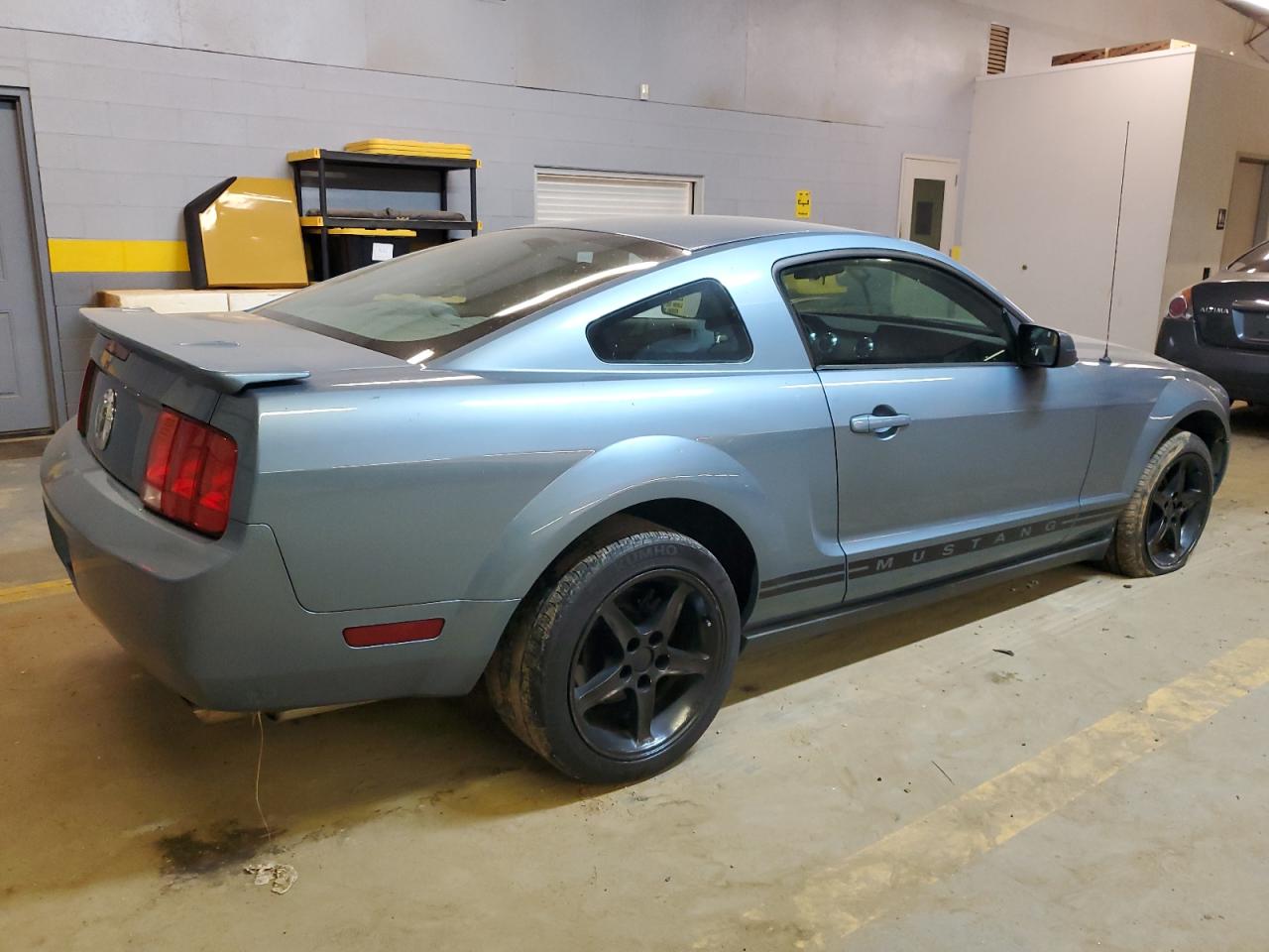 1ZVFT80N775210679 2007 Ford Mustang