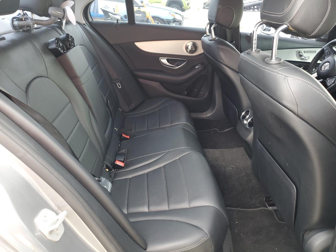 55SWF4JB4GU131880 2016 Mercedes-Benz C 300