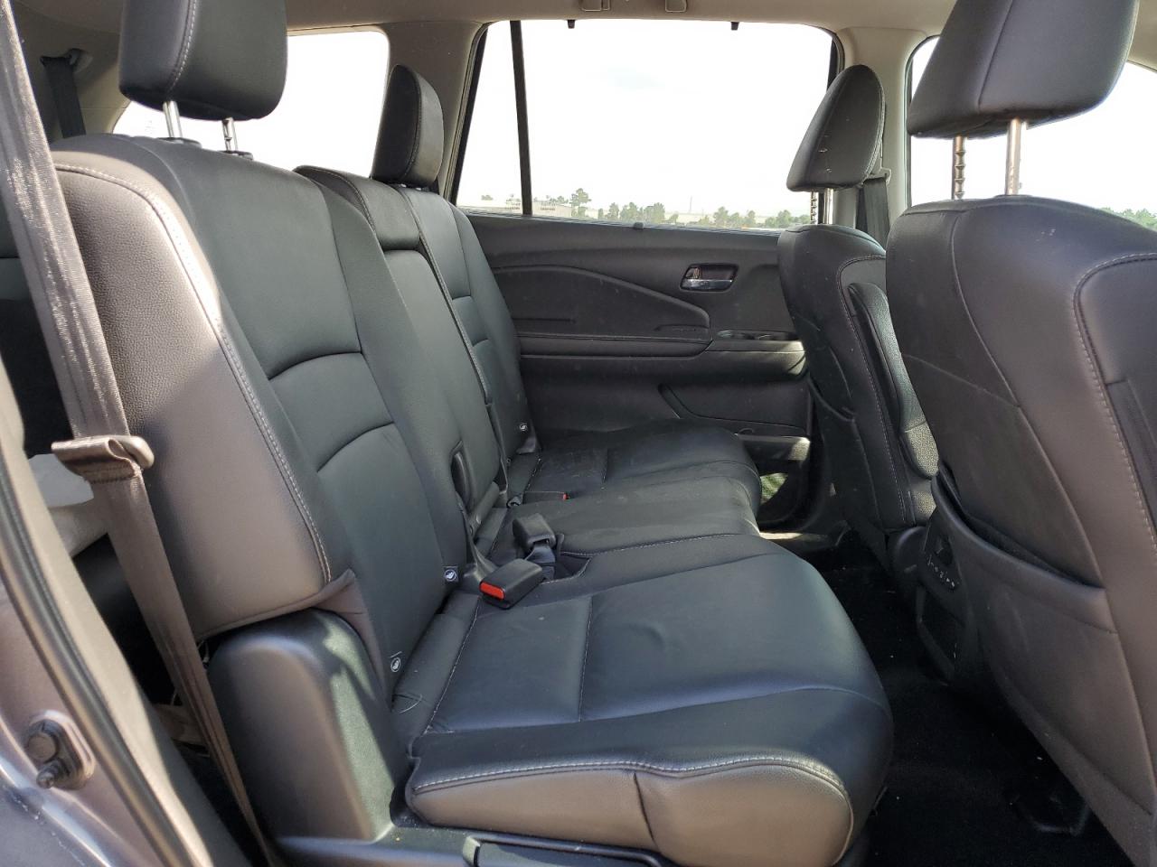 5FNYF5H27NB005290 2022 Honda Pilot Se