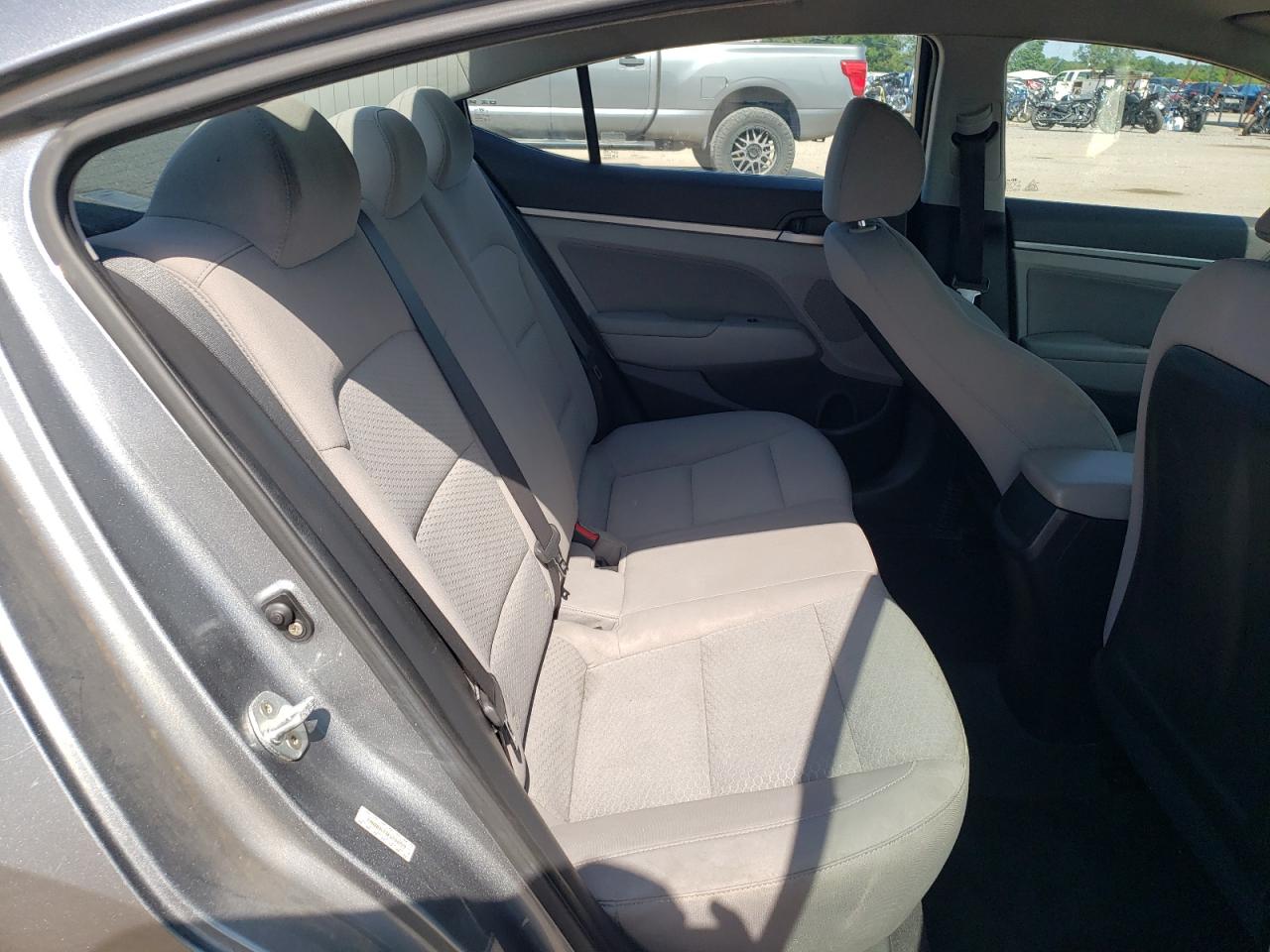 KMHD84LF6KU744727 2019 Hyundai Elantra Sel