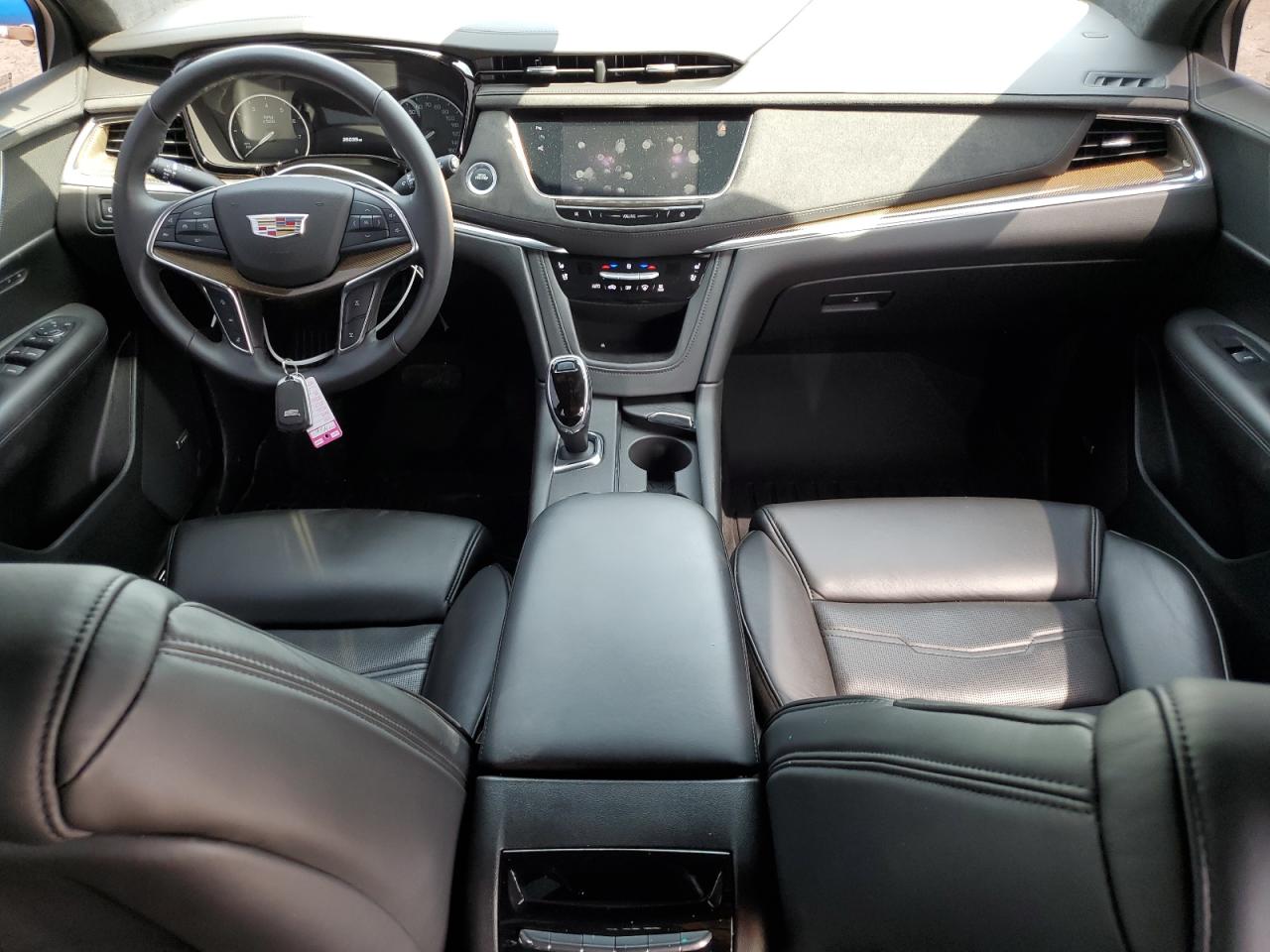 1GYKNFRS5HZ136871 2017 Cadillac Xt5 Platinum