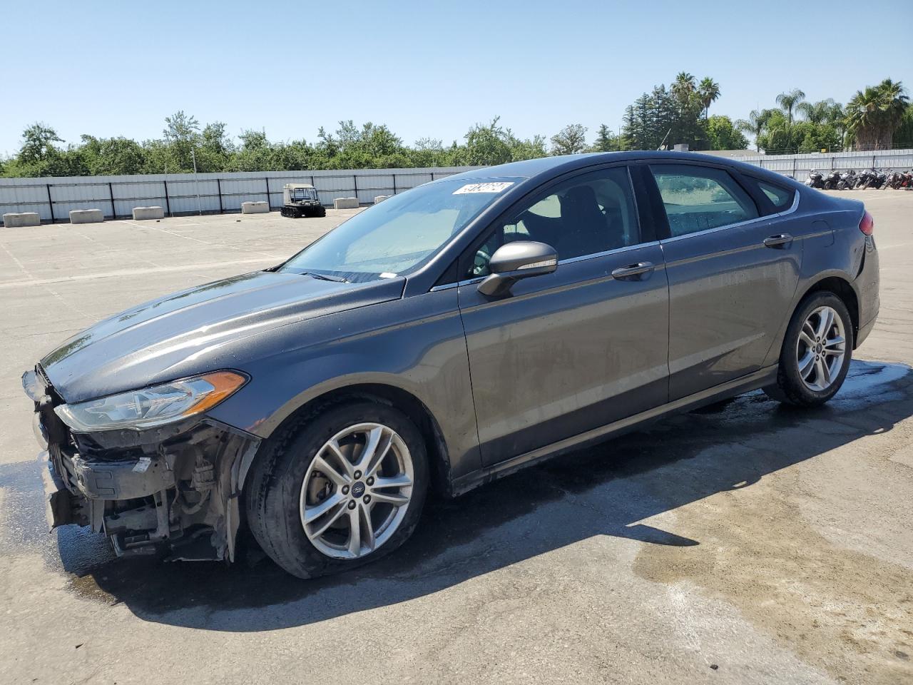 3FA6P0H75JR117569 2018 Ford Fusion Se