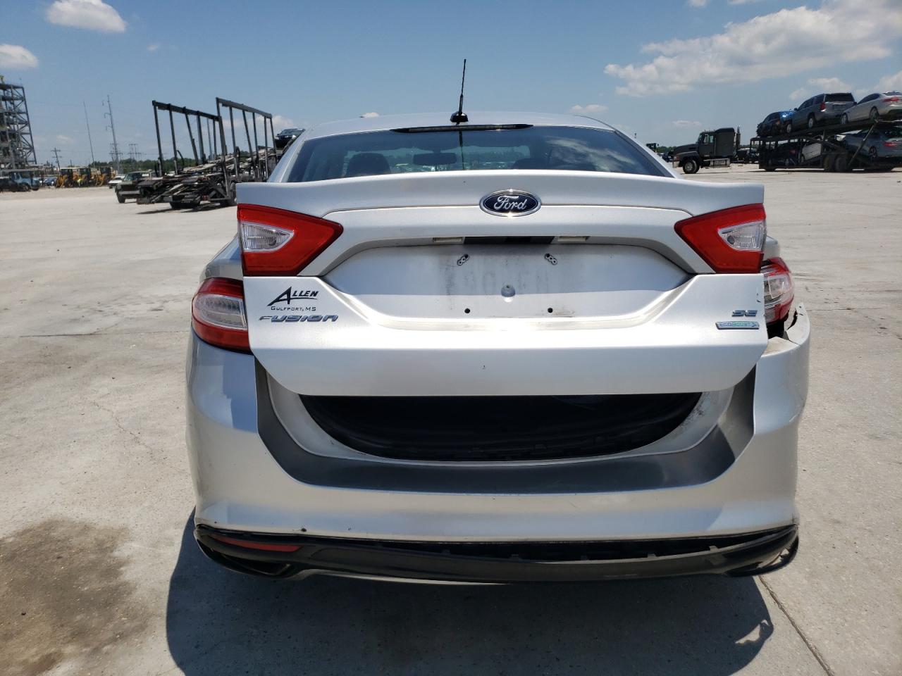 3FA6P0H9XDR268526 2013 Ford Fusion Se