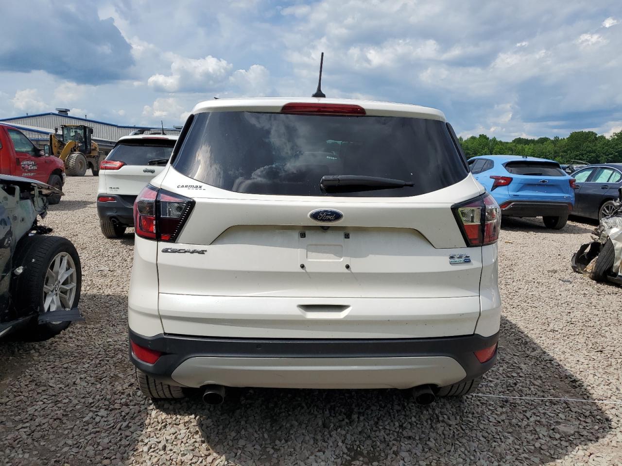 1FMCU9HD5JUA14785 2018 Ford Escape Sel